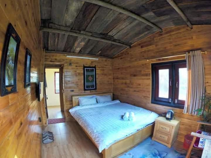Amica House Отель *
