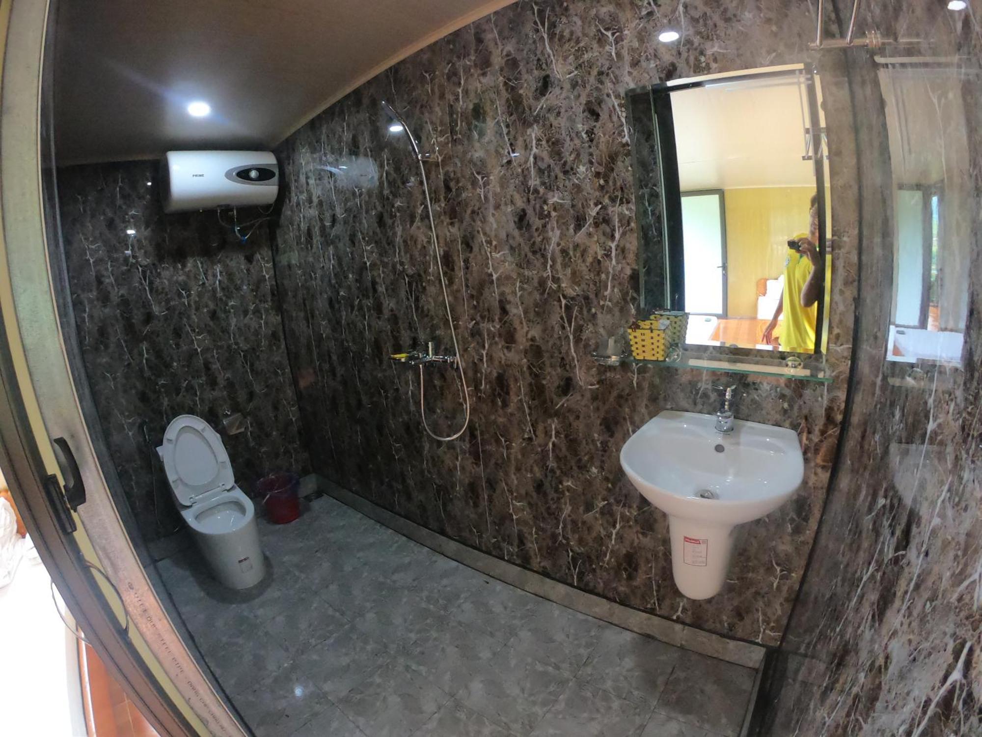 Amica House Отель Шапа